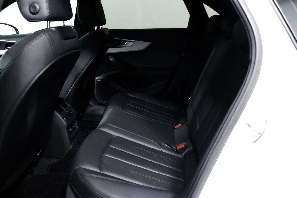 Audi A4 с пробегом — 2019 год. Фото: #11