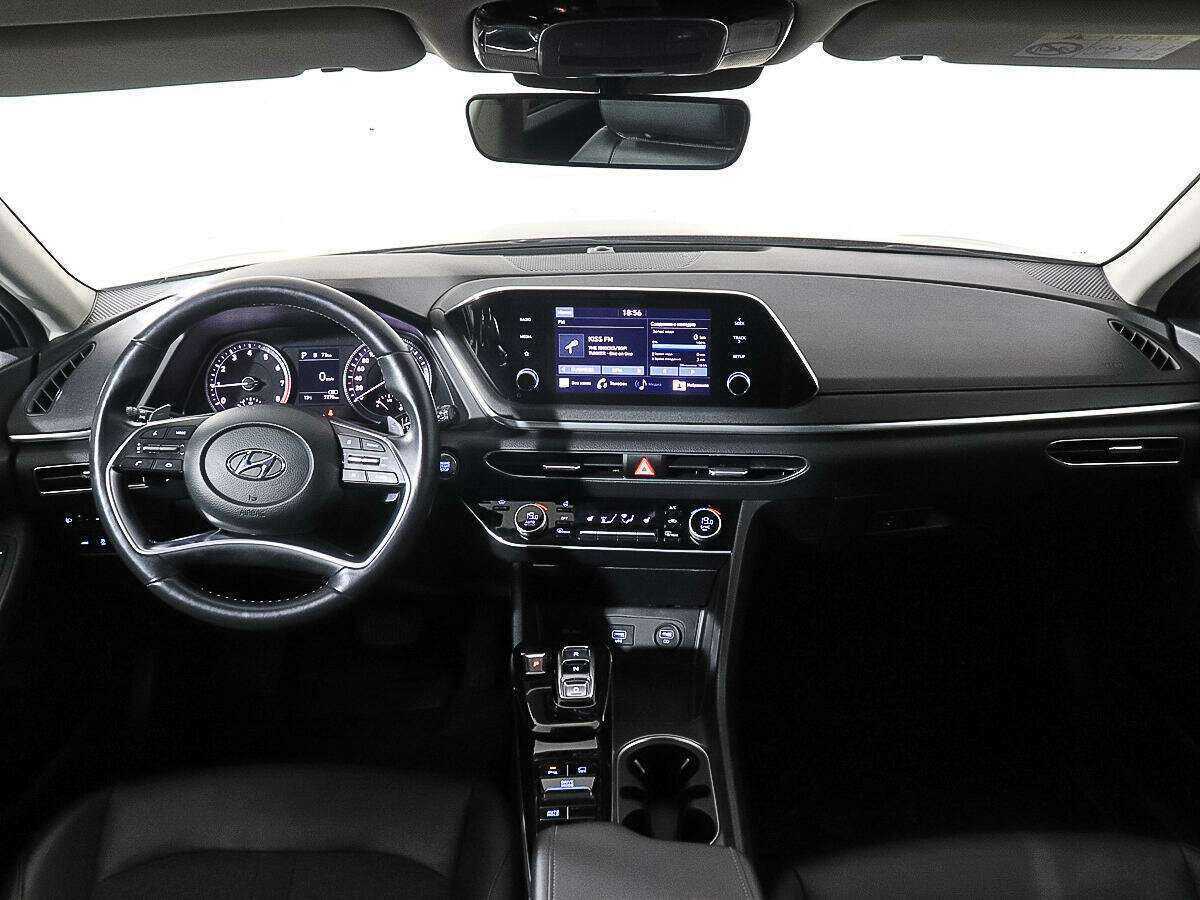 Hyundai Sonata с пробегом — 2022 год. Фото: #11