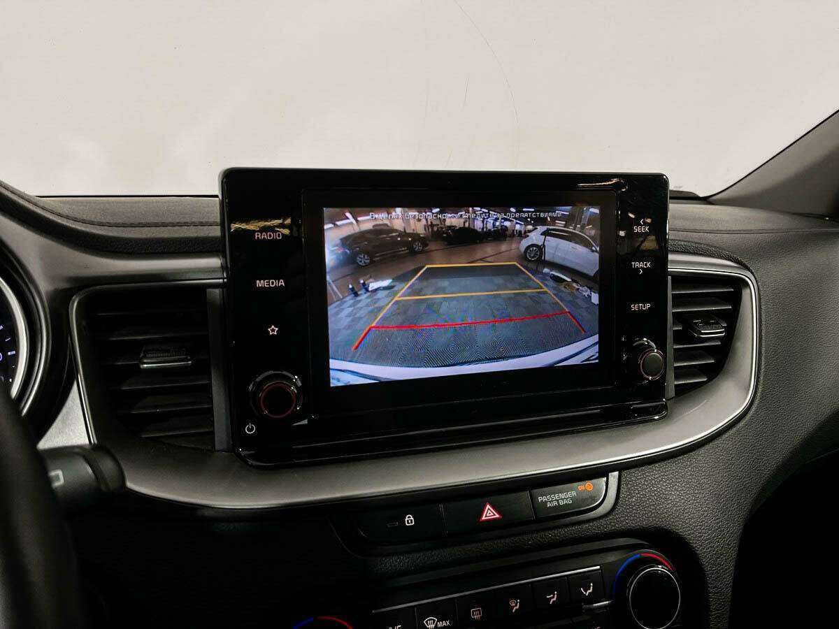 Kia Ceed с пробегом — 2021 год. Фото: #13