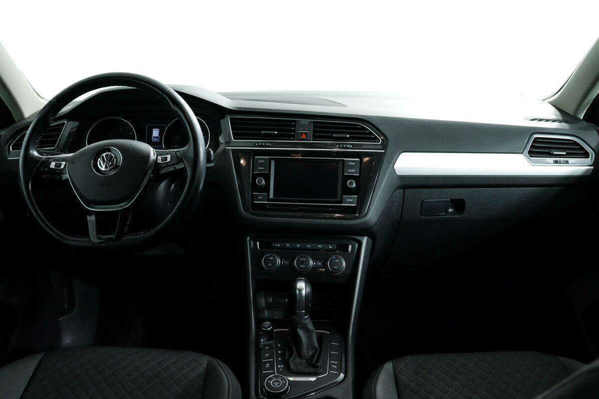 Volkswagen Tiguan с пробегом — 2017 год. Фото: #10