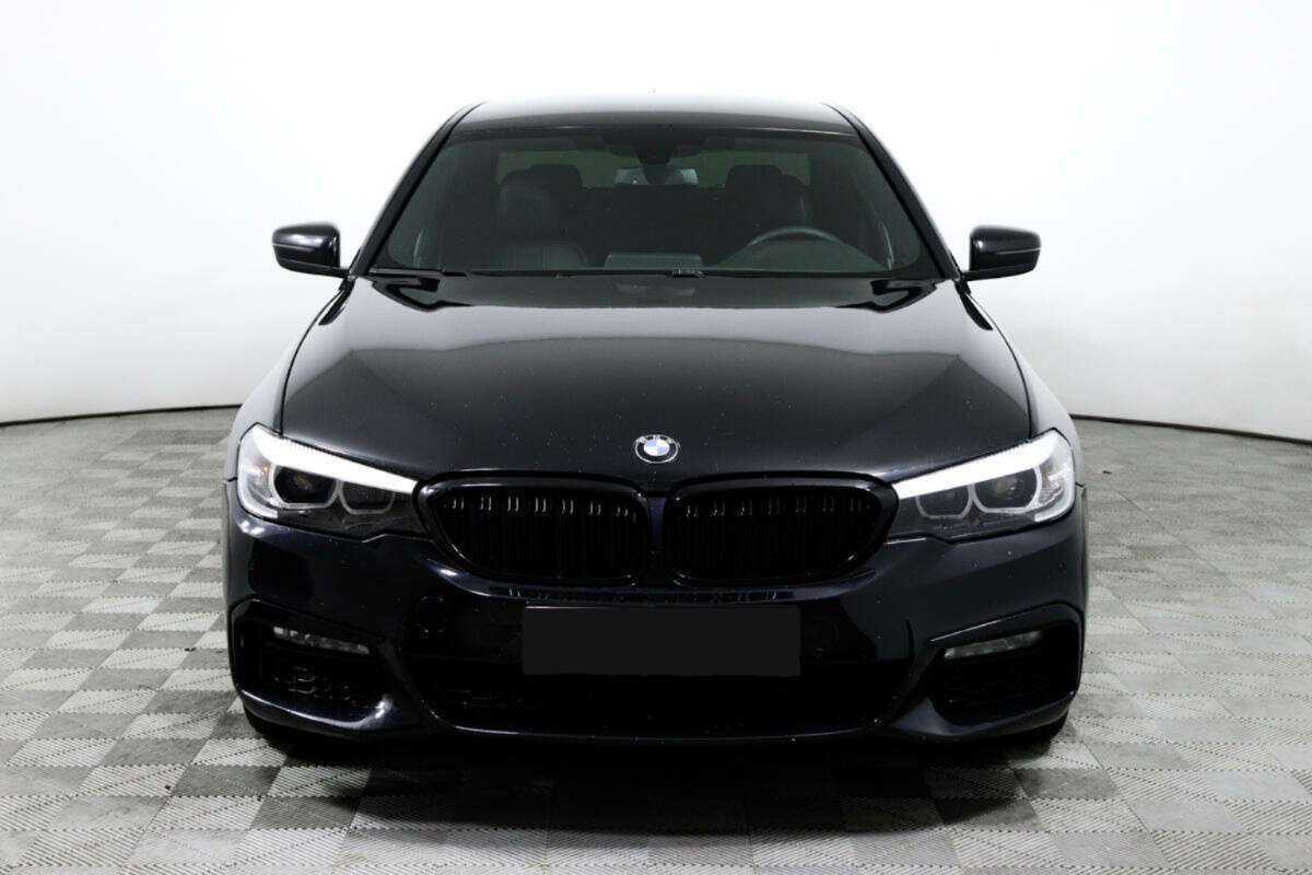BMW 5 серии с пробегом — 2017 год. Фото: #1