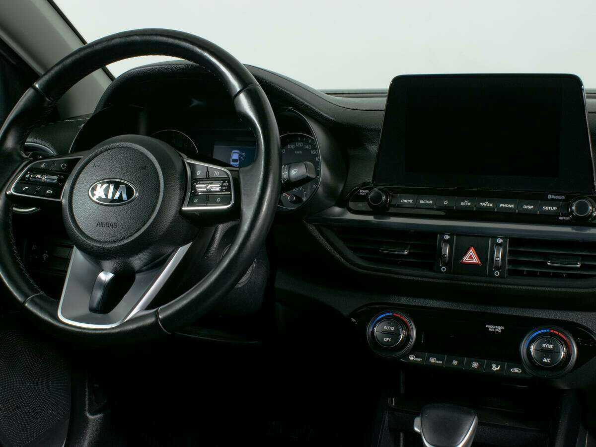 Kia Cerato с пробегом — 2020 год. Фото: #9