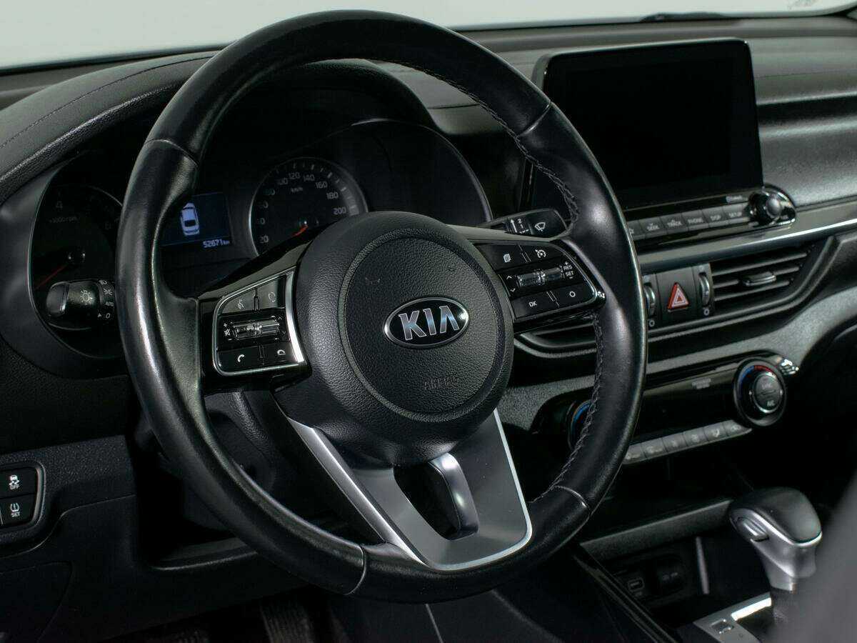 Kia Cerato с пробегом — 2020 год. Фото: #12