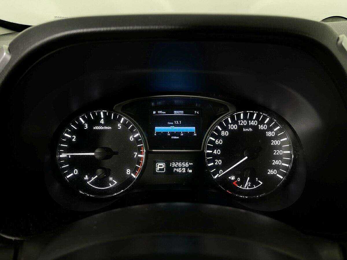 Nissan Pathfinder с пробегом — 2015 год. Фото: #7