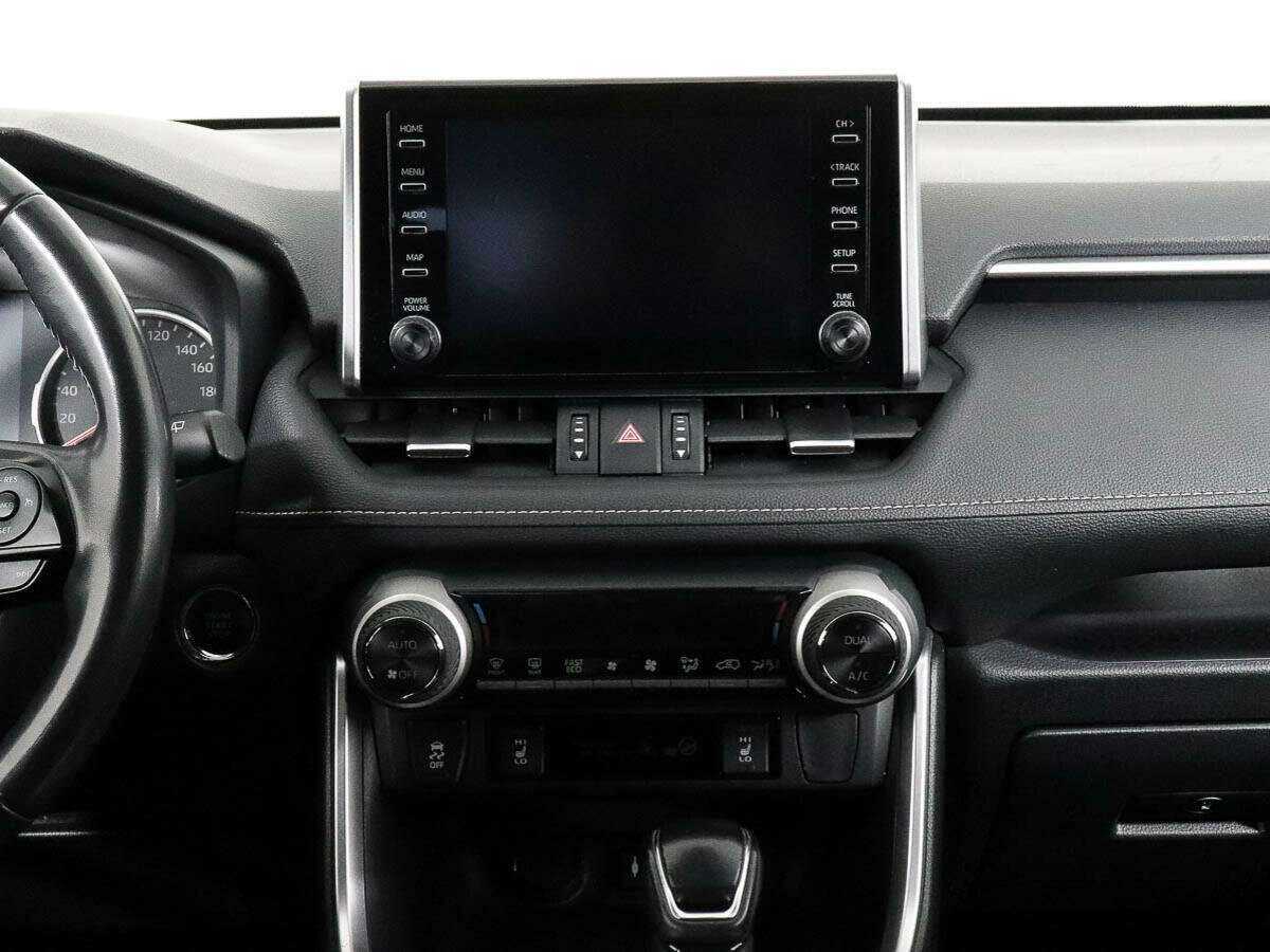 Toyota RAV4 с пробегом — 2020 год. Фото: #10
