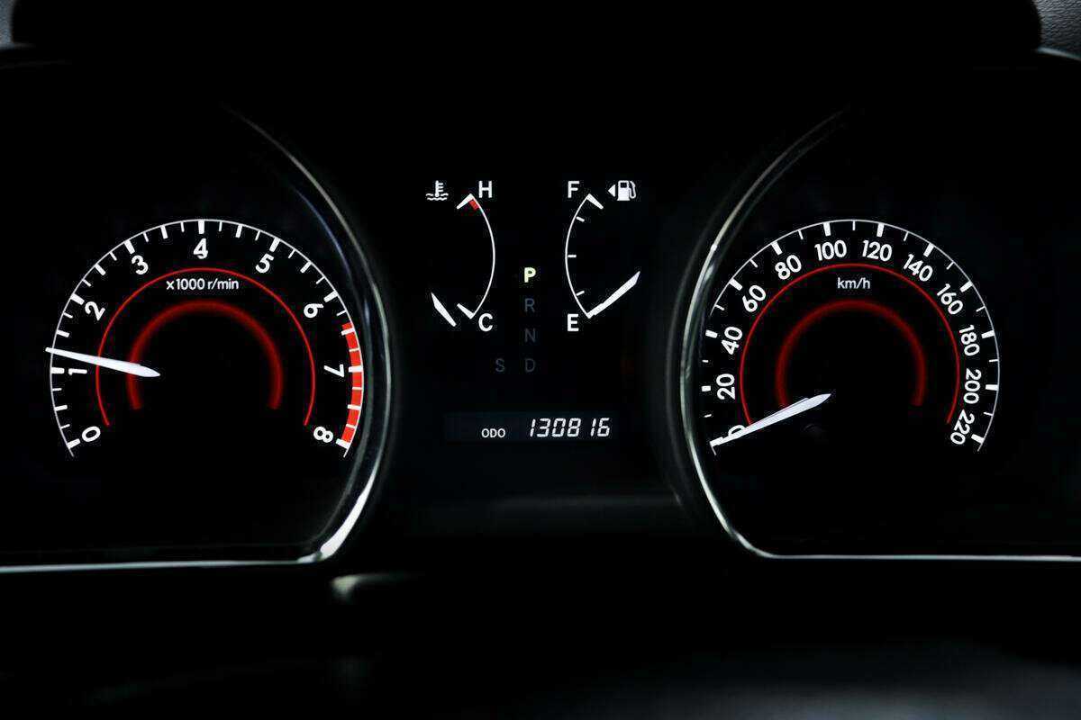 Toyota Highlander с пробегом — 2012 год. Фото: #9