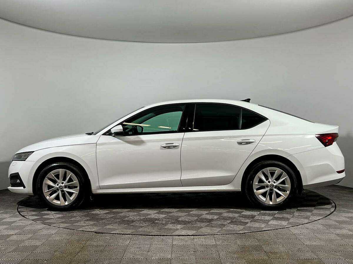 Skoda Octavia с пробегом — 2020 год. Фото: #7