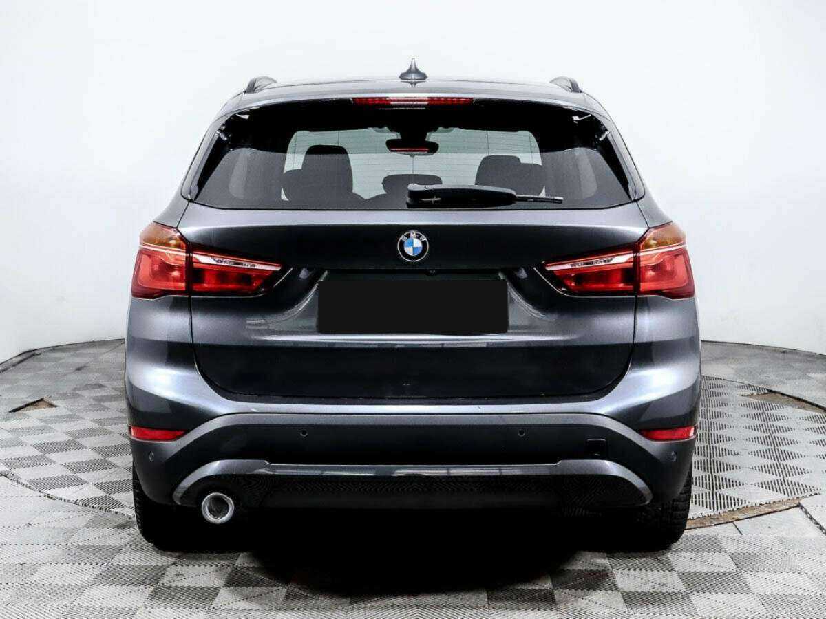 BMW X1 с пробегом — 2019 год. Фото: #4