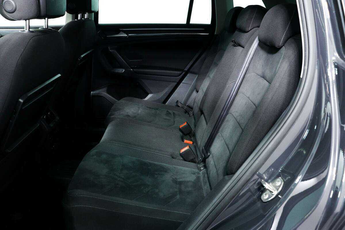 Volkswagen Tiguan с пробегом — 2018 год. Фото: #11