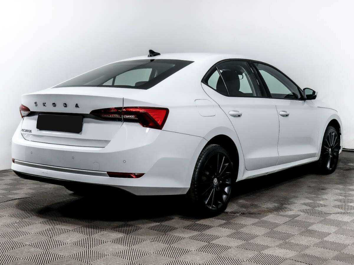 Skoda Octavia с пробегом — 2021 год. Фото: #3