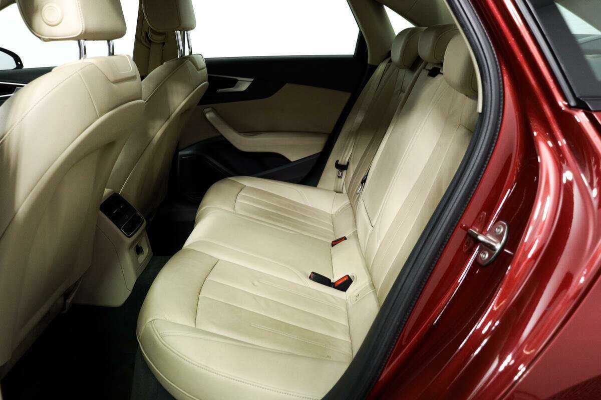 Audi A4 с пробегом — 2018 год. Фото: #11