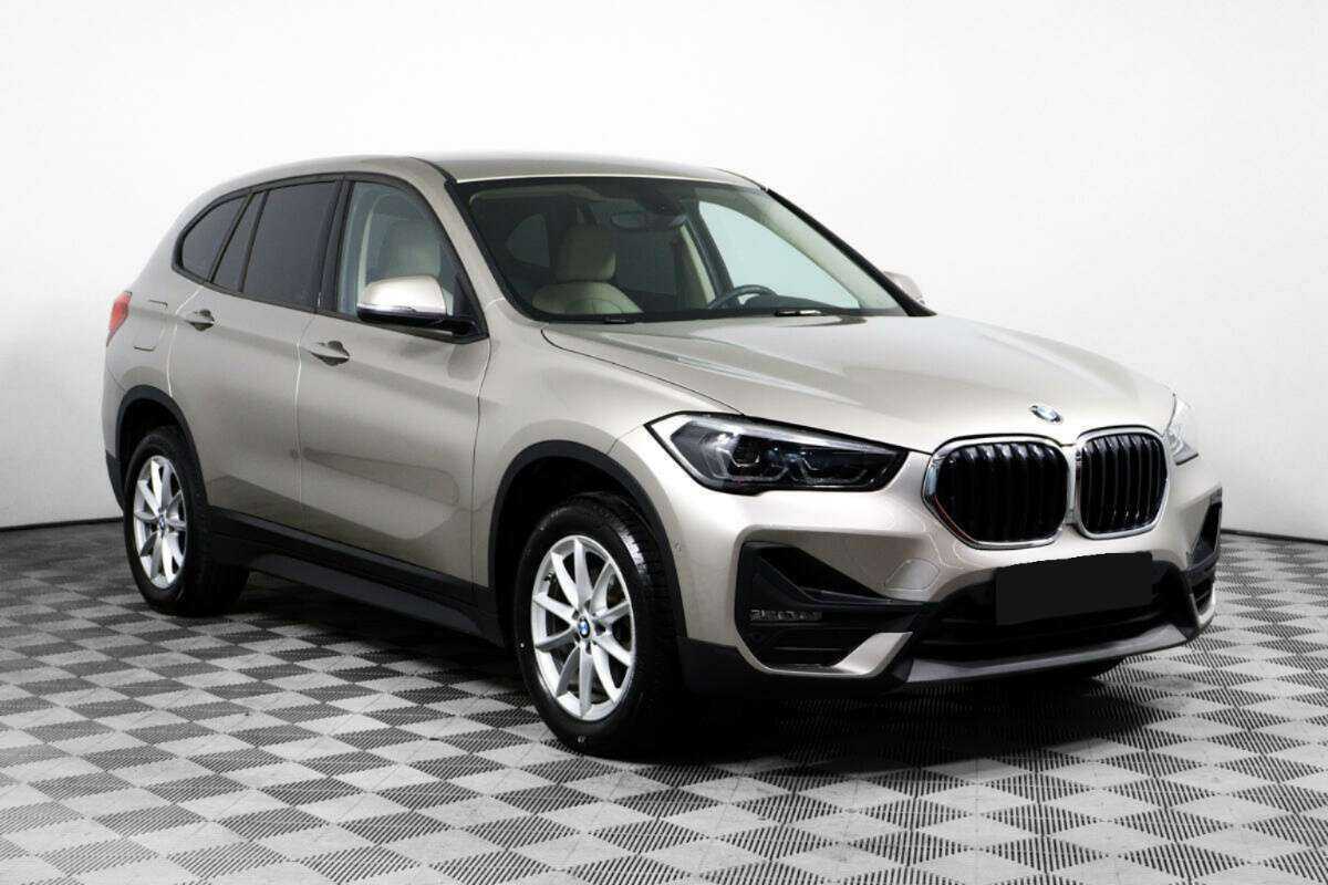 BMW X1 с пробегом — 2020 год. Фото: #2