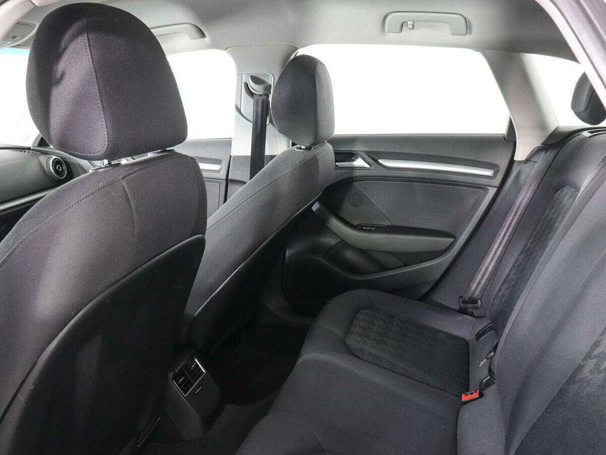 Audi A3 с пробегом — 2015 год. Фото: #11