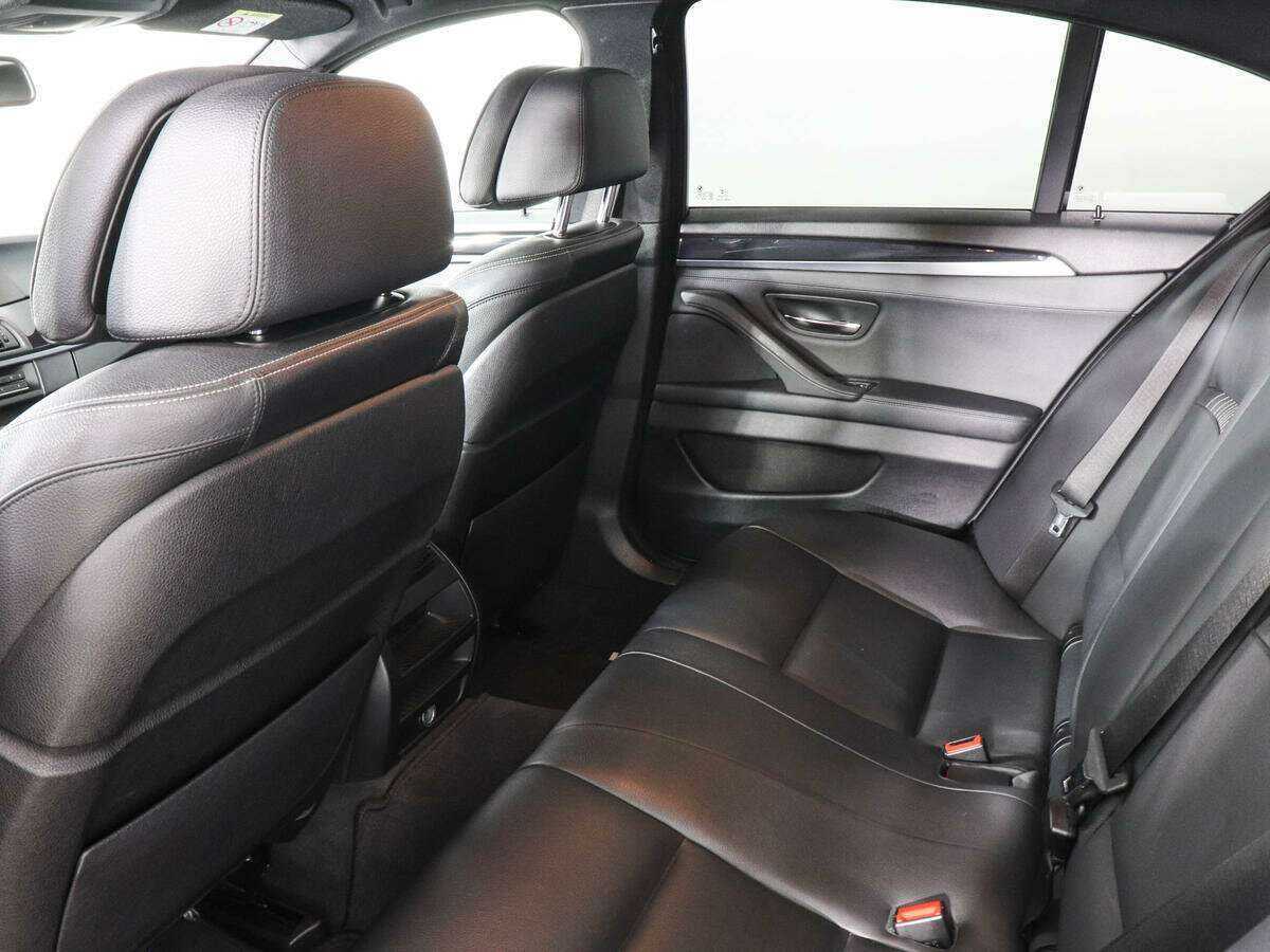 BMW 5 серии с пробегом — 2016 год. Фото: #9