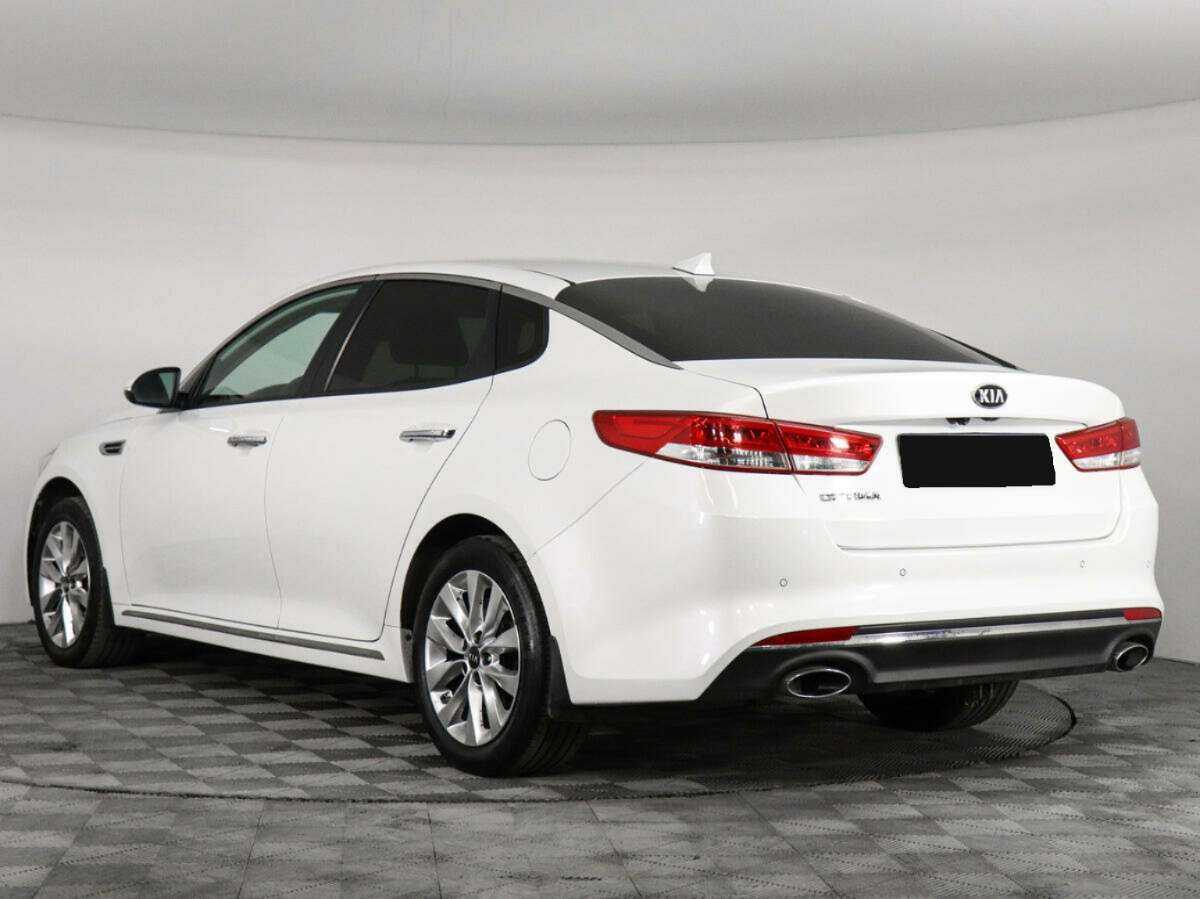 Kia Optima с пробегом — 2017 год. Фото: #6
