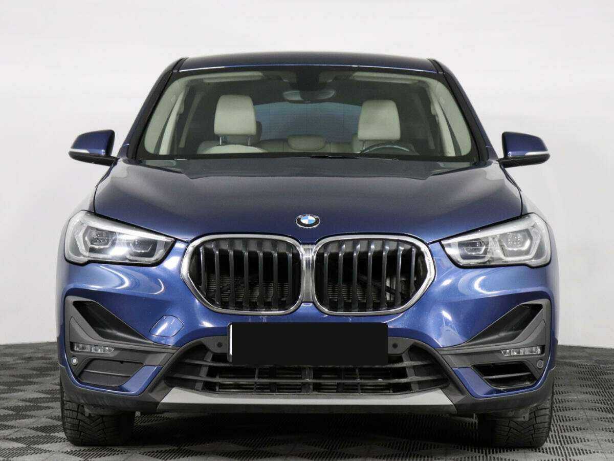BMW X1 с пробегом — 2021 год. Фото: #2