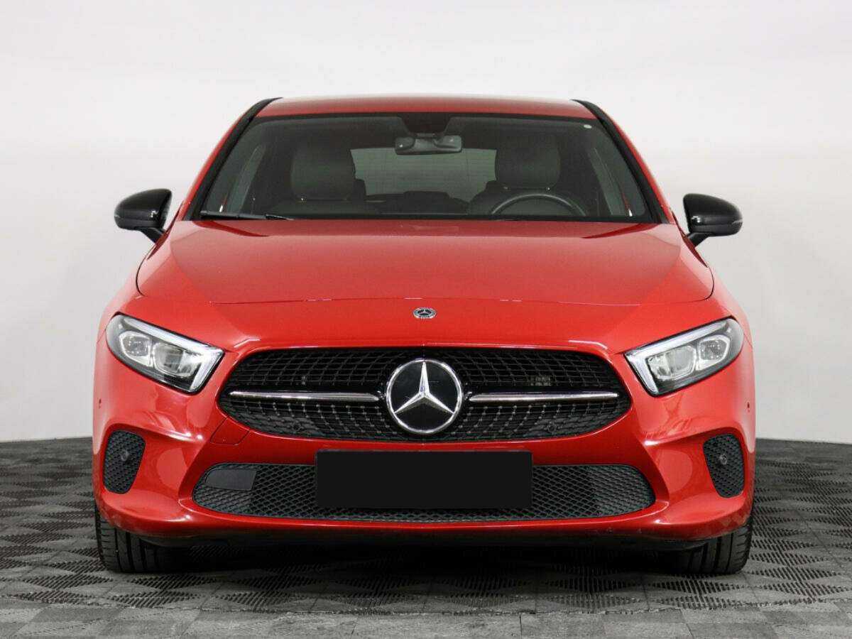 Mercedes-Benz A-Класс с пробегом — 2018 год. Фото: #1