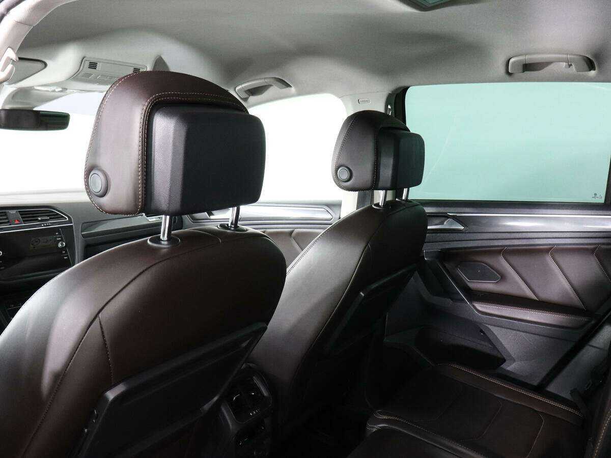 Volkswagen Tiguan с пробегом — 2018 год. Фото: #11