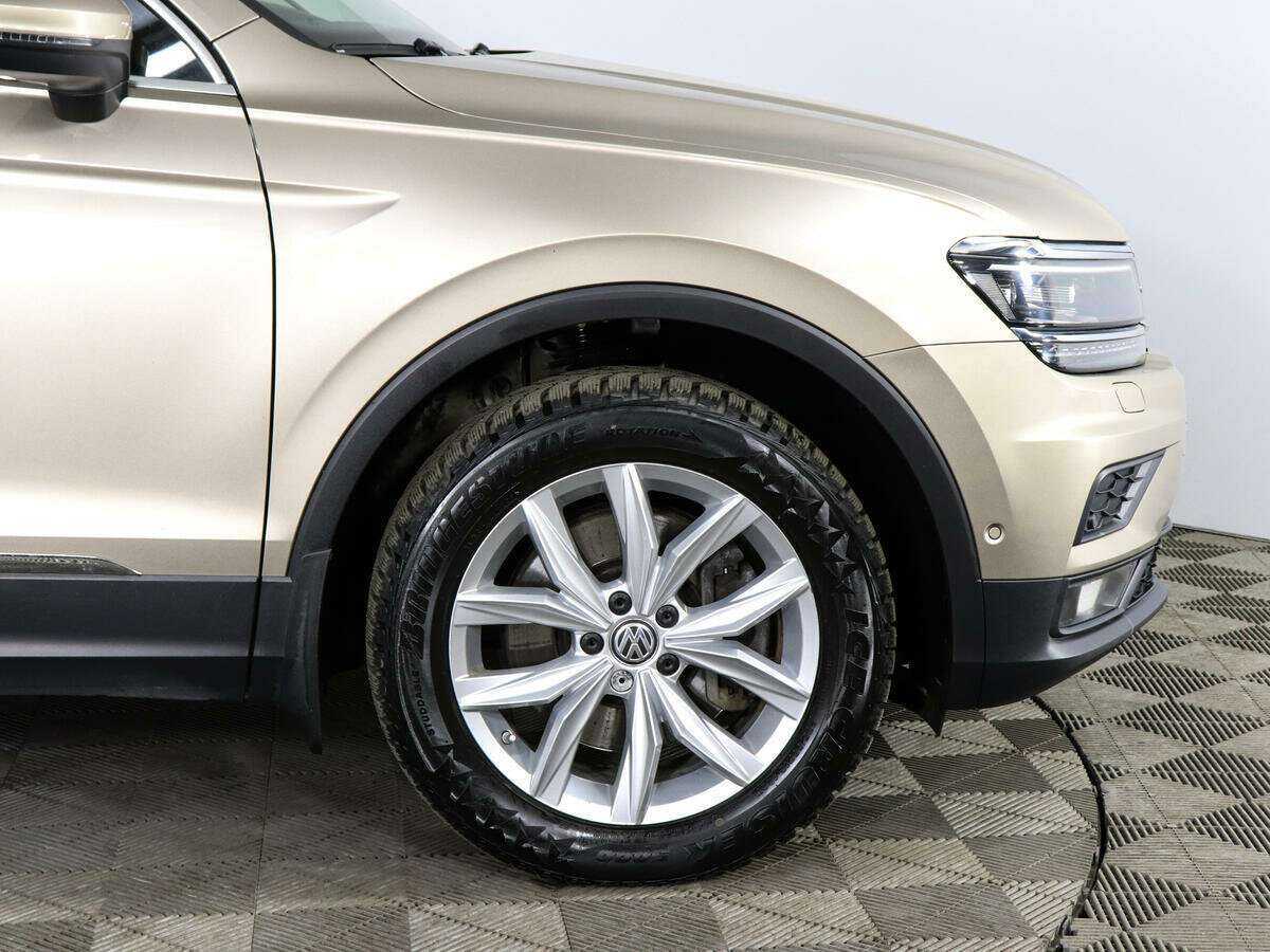 Volkswagen Tiguan с пробегом — 2018 год. Фото: #12