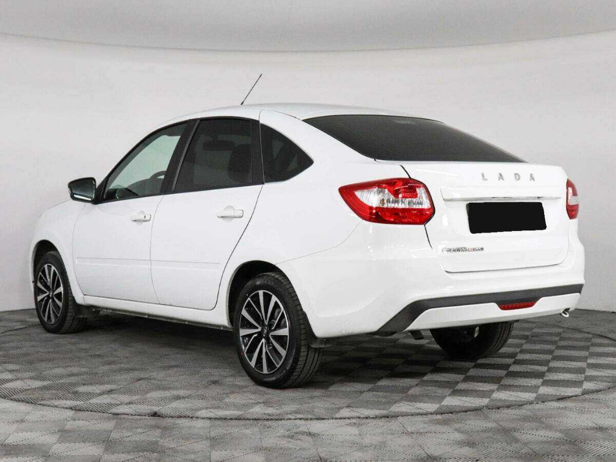 Lada (ВАЗ) Granta с пробегом — 2023 год. Фото: #6