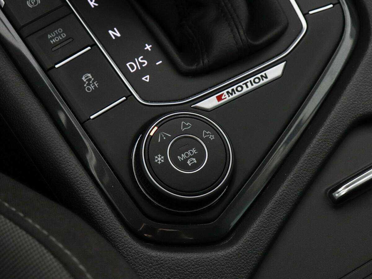 Volkswagen Tiguan с пробегом — 2017 год. Фото: #13