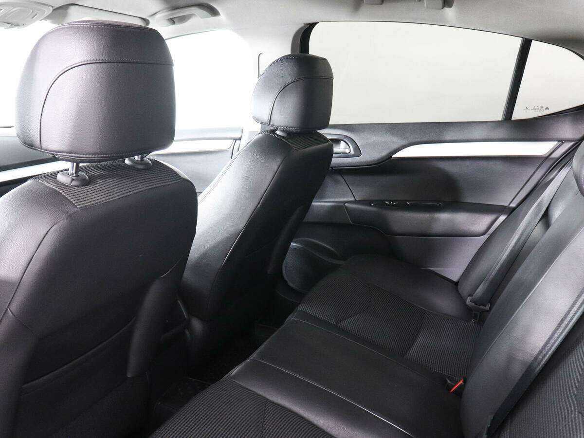 Citroen C4 с пробегом — 2018 год. Фото: #11