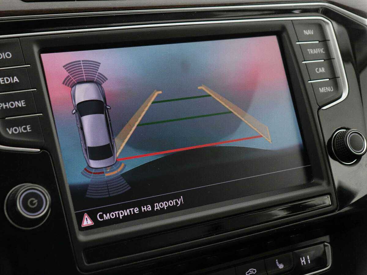 Volkswagen Passat с пробегом — 2016 год. Фото: #10