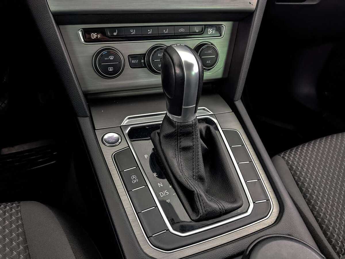 Volkswagen Passat с пробегом — 2016 год. Фото: #20