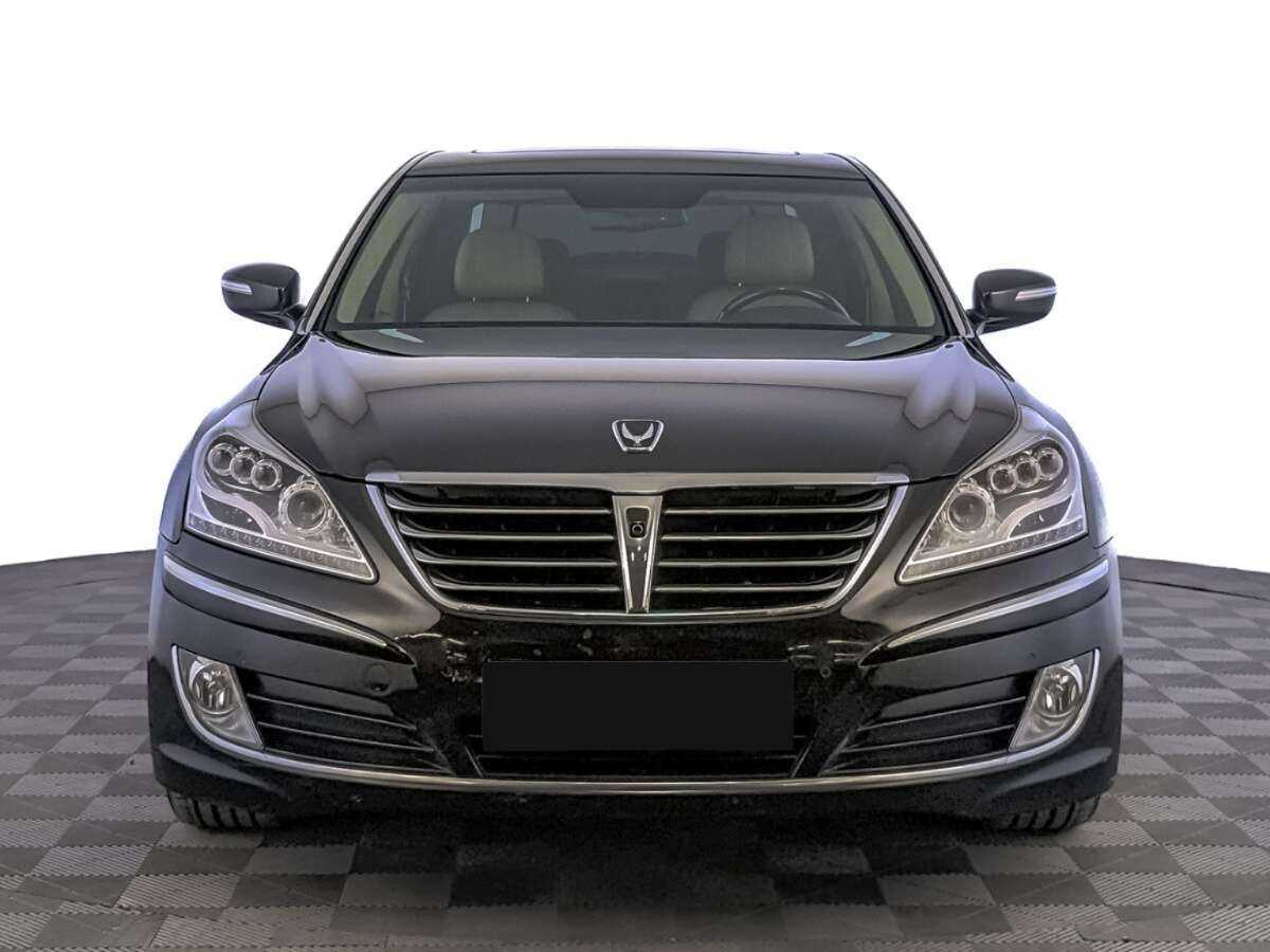 Hyundai Equus с пробегом — 2012 год. Фото: #1
