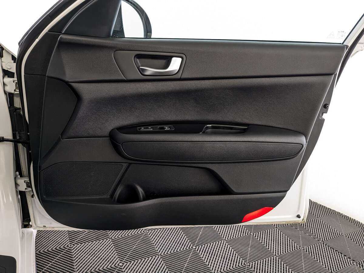 Kia Optima с пробегом — 2020 год. Фото: #23