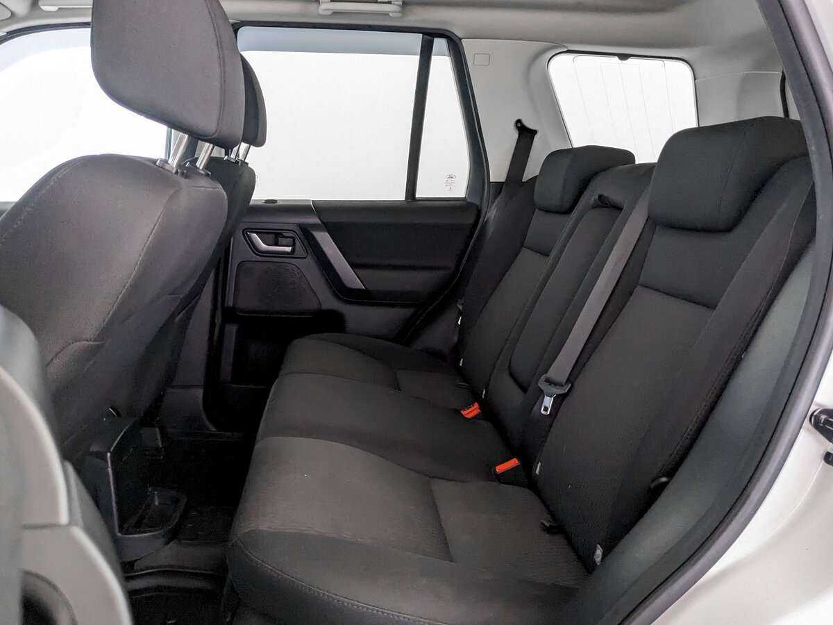 Land Rover Freelander с пробегом — 2014 год. Фото: #9