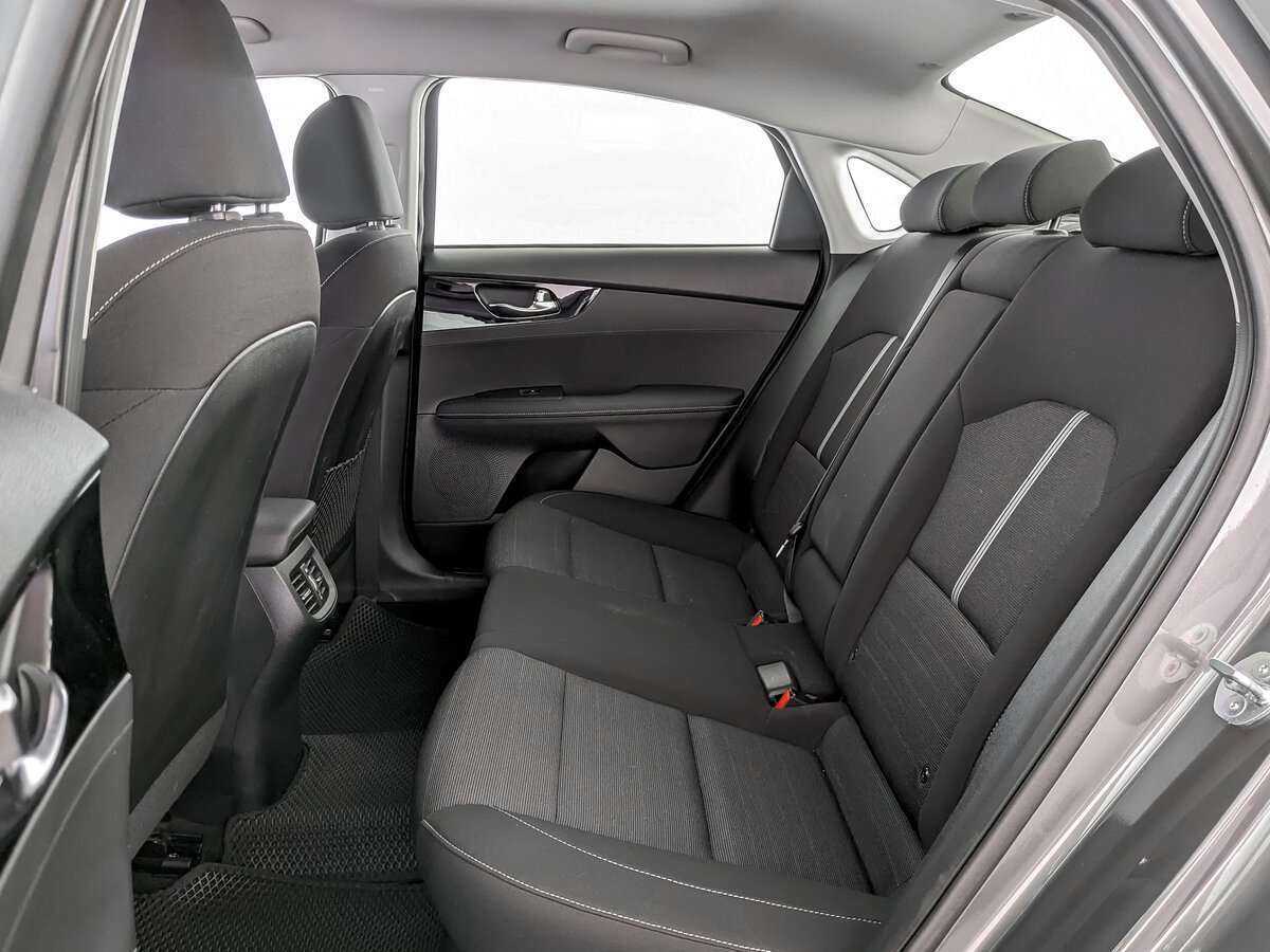 Kia Cerato с пробегом — 2021 год. Фото: #9