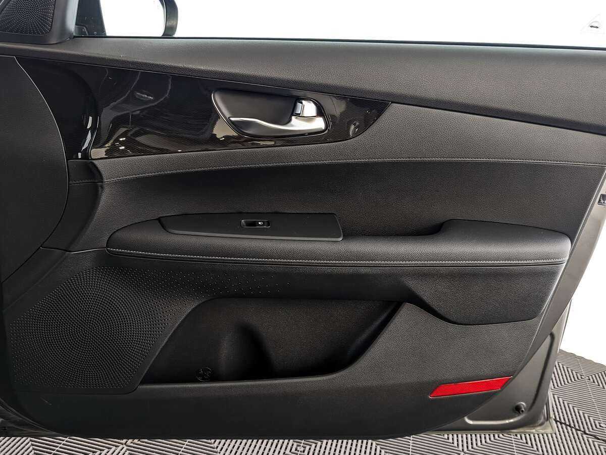 Kia Cerato с пробегом — 2021 год. Фото: #20