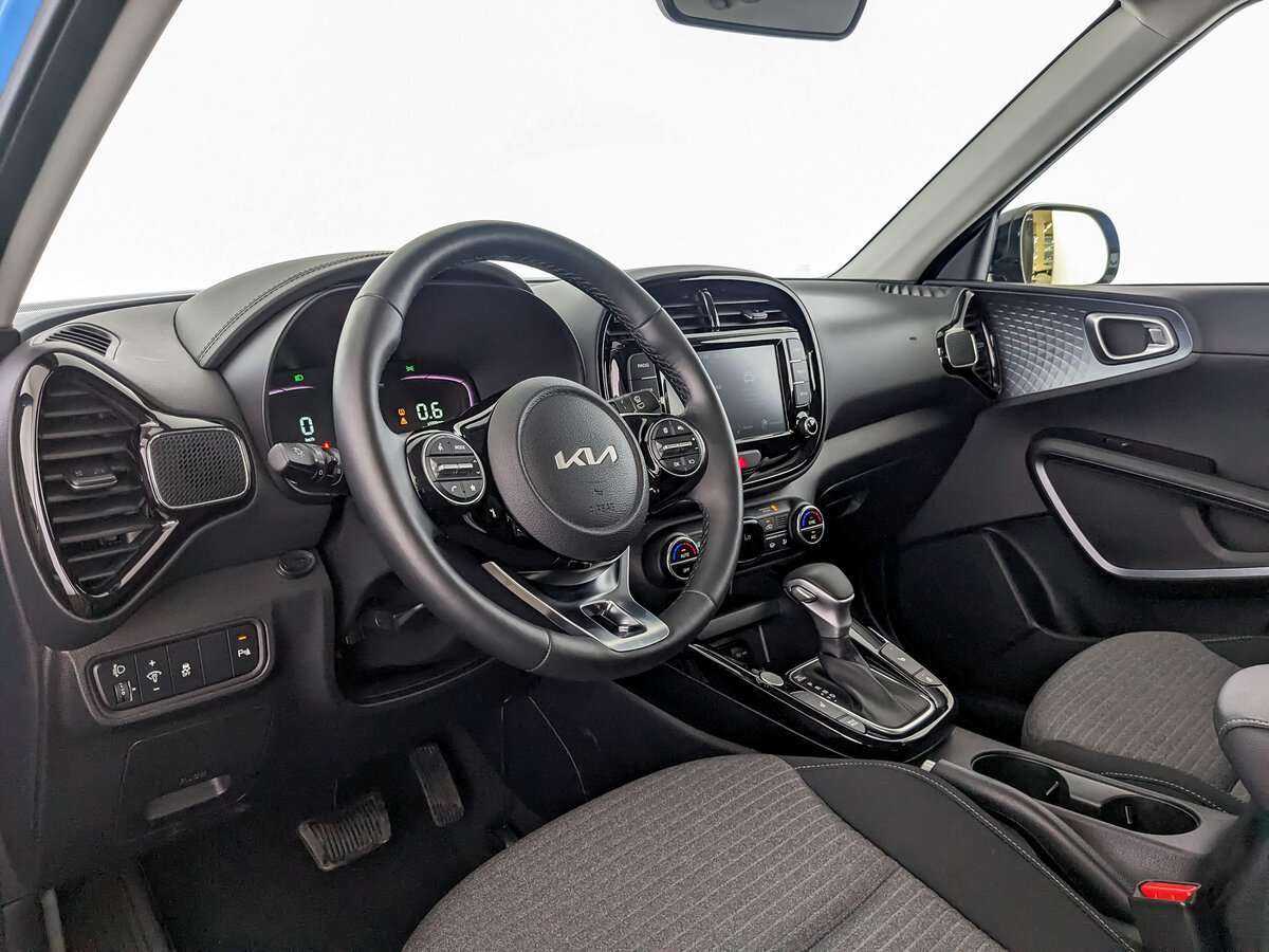 Kia Soul с пробегом — 2023 год. Фото: #13