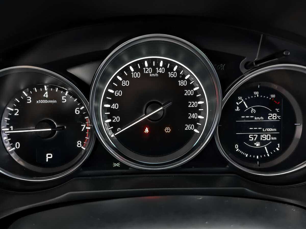 Mazda 6 с пробегом — 2019 год. Фото: #11