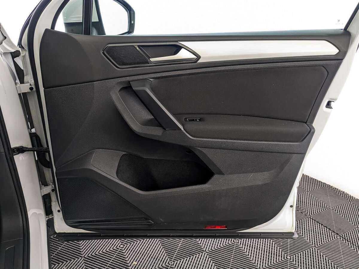 Volkswagen Tiguan с пробегом — 2018 год. Фото: #20