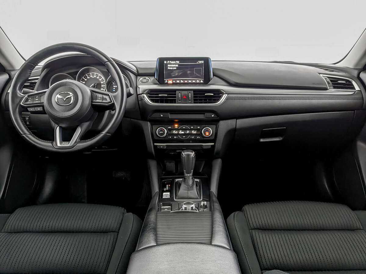 Mazda 6 с пробегом — 2018 год. Фото: #11