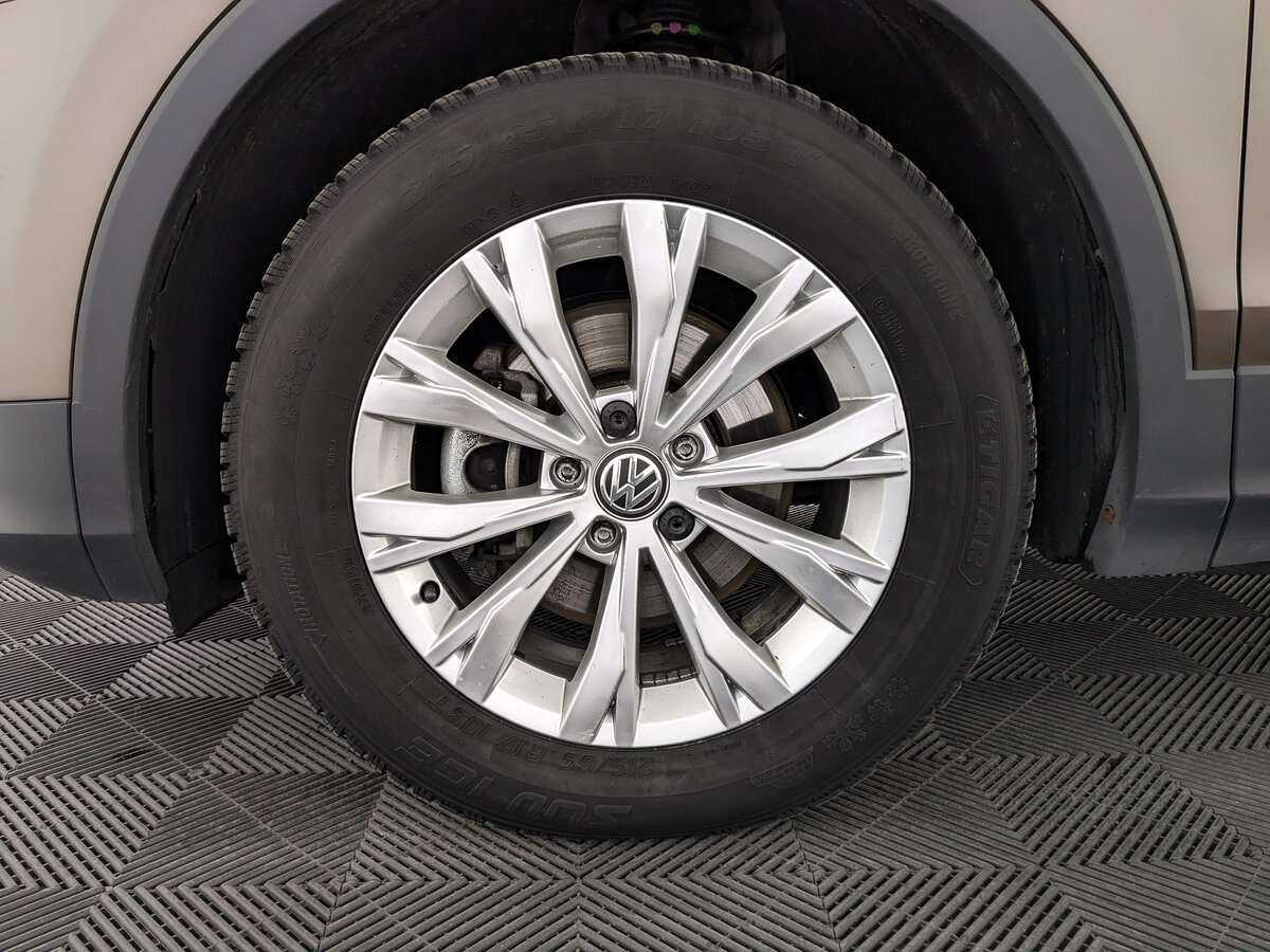 Volkswagen Tiguan с пробегом — 2020 год. Фото: #10