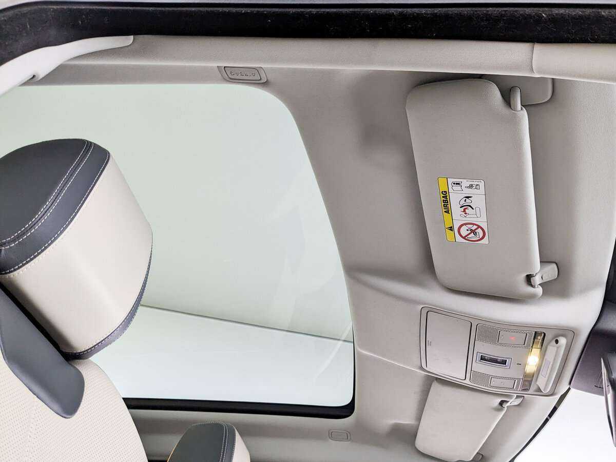 Land Rover Range Rover Evoque с пробегом — 2015 год. Фото: #23