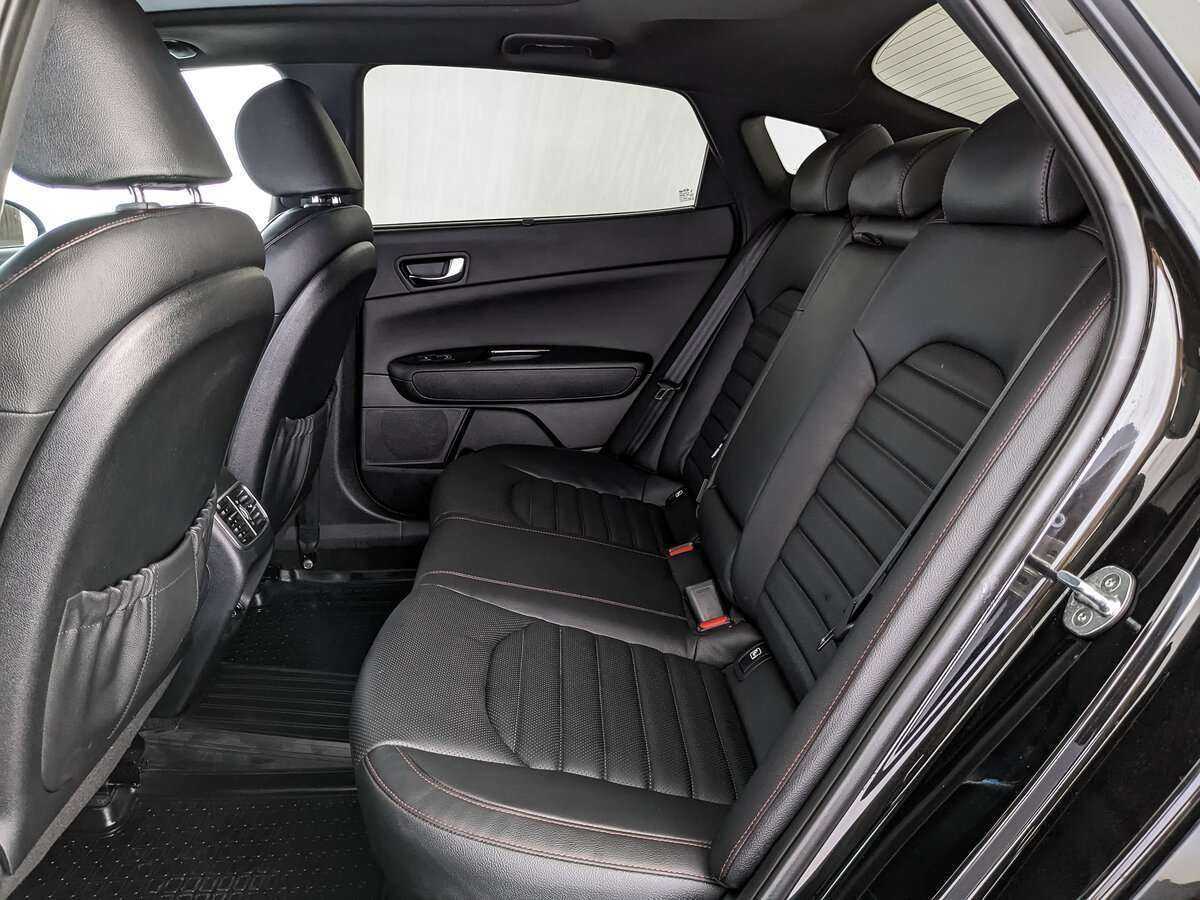 Kia Optima с пробегом — 2019 год. Фото: #13