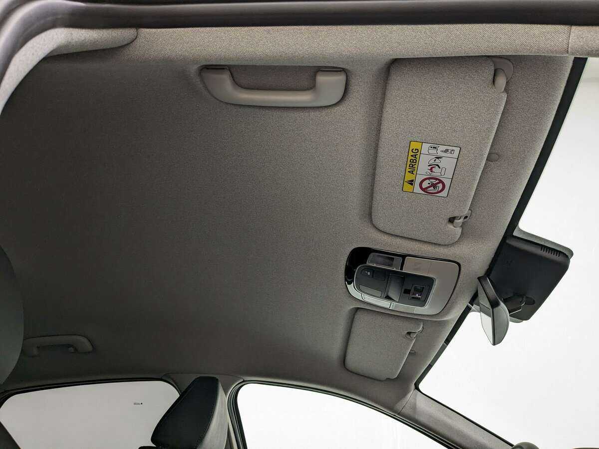 Hyundai Sonata с пробегом — 2022 год. Фото: #9