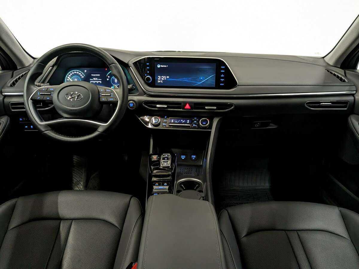 Hyundai Sonata с пробегом — 2022 год. Фото: #13