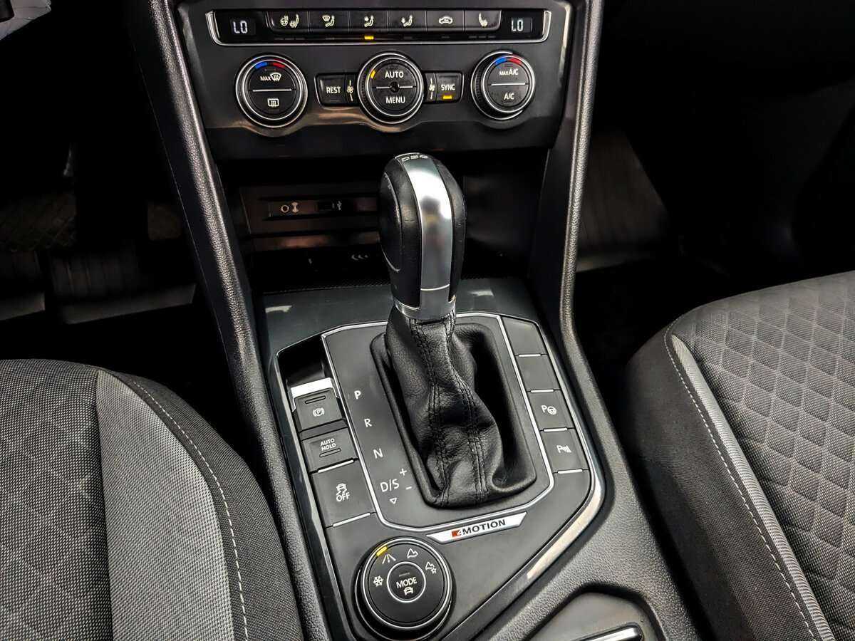 Volkswagen Tiguan с пробегом — 2017 год. Фото: #20