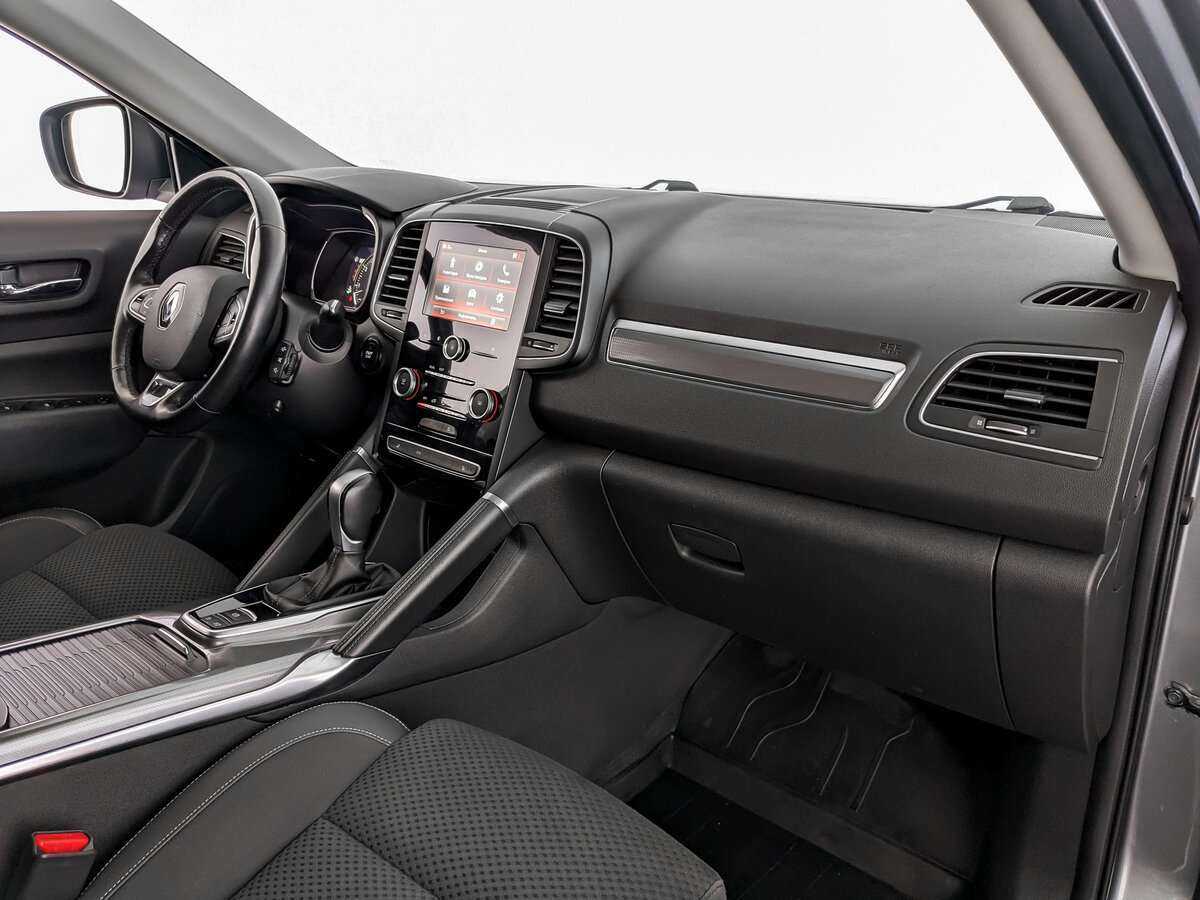 Renault Koleos с пробегом — 2018 год. Фото: #8