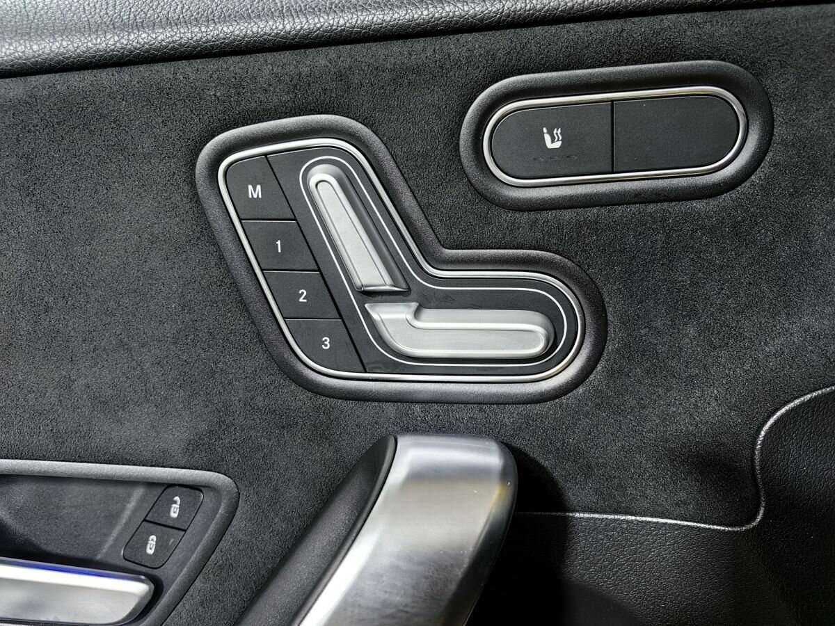 Mercedes-Benz A-Класс с пробегом — 2019 год. Фото: #17