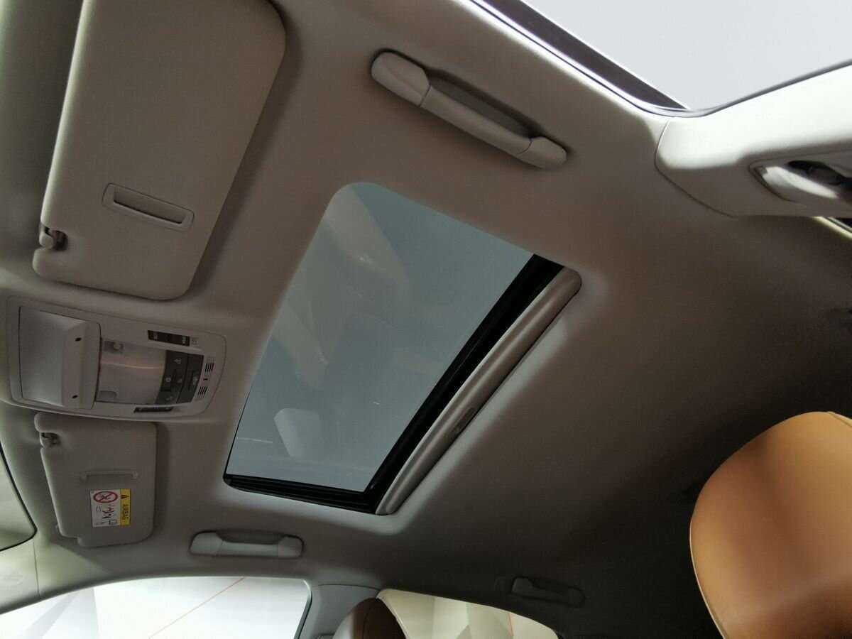 Lexus RX с пробегом — 2015 год. Фото: #16