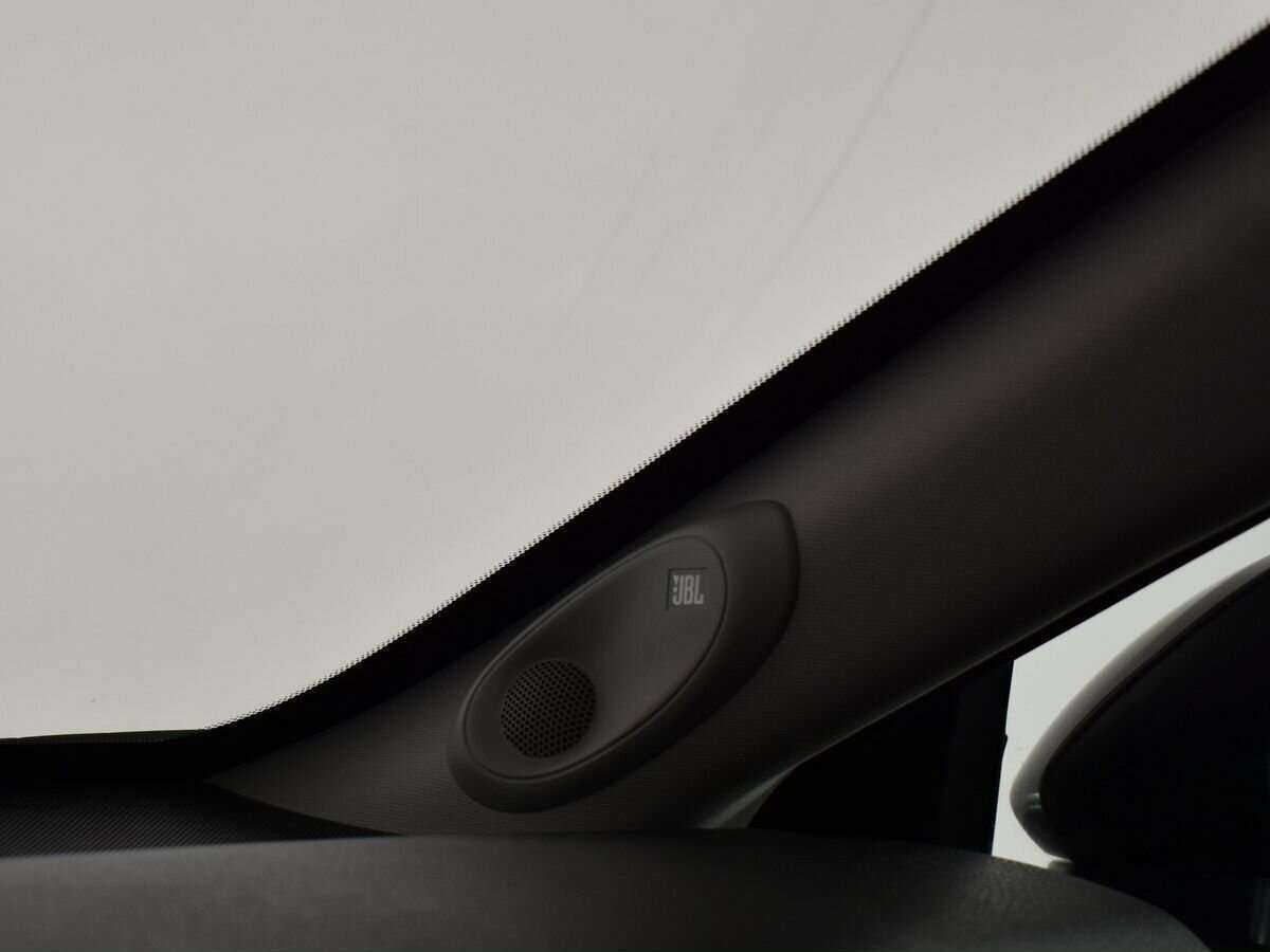 Toyota Camry с пробегом — 2020 год. Фото: #14