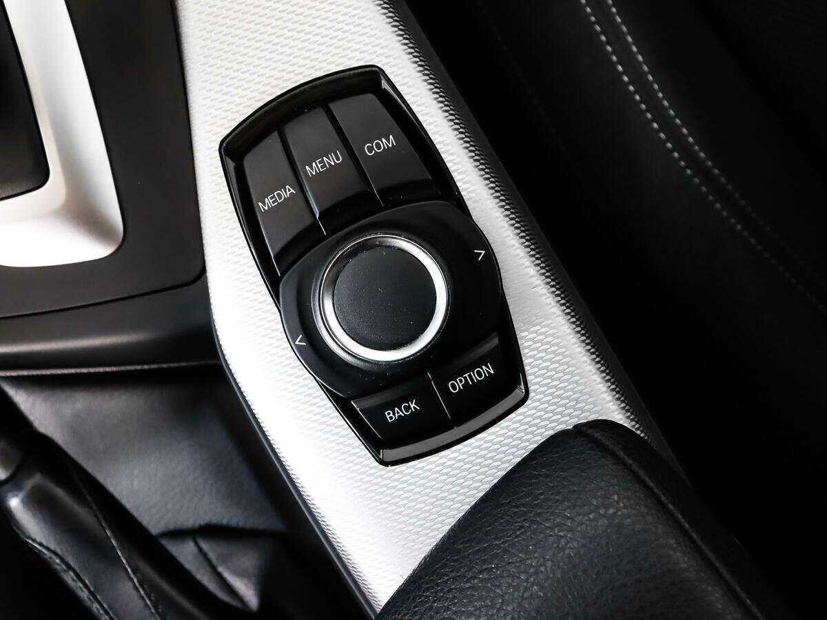 BMW 1 серии с пробегом — 2019 год. Фото: #8