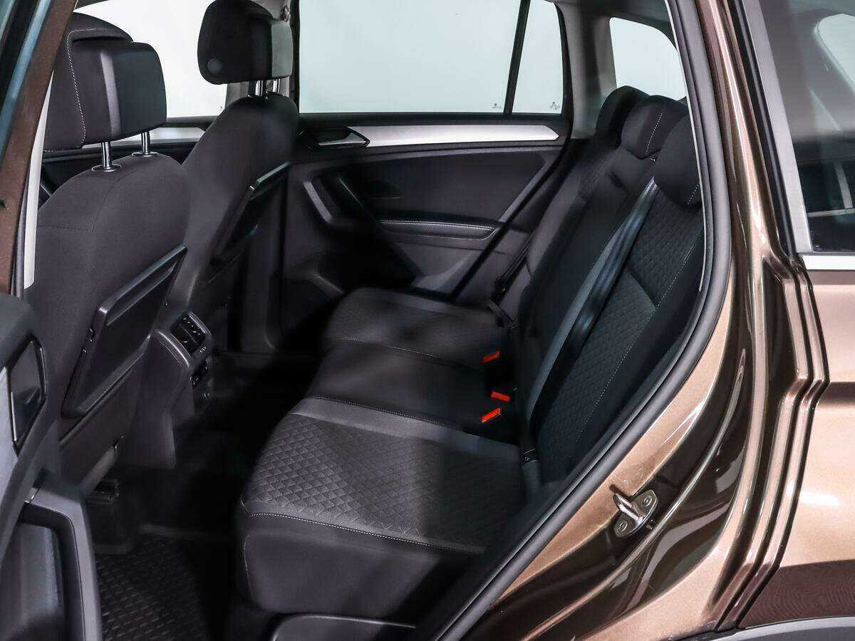 Volkswagen Tiguan с пробегом — 2017 год. Фото: #10