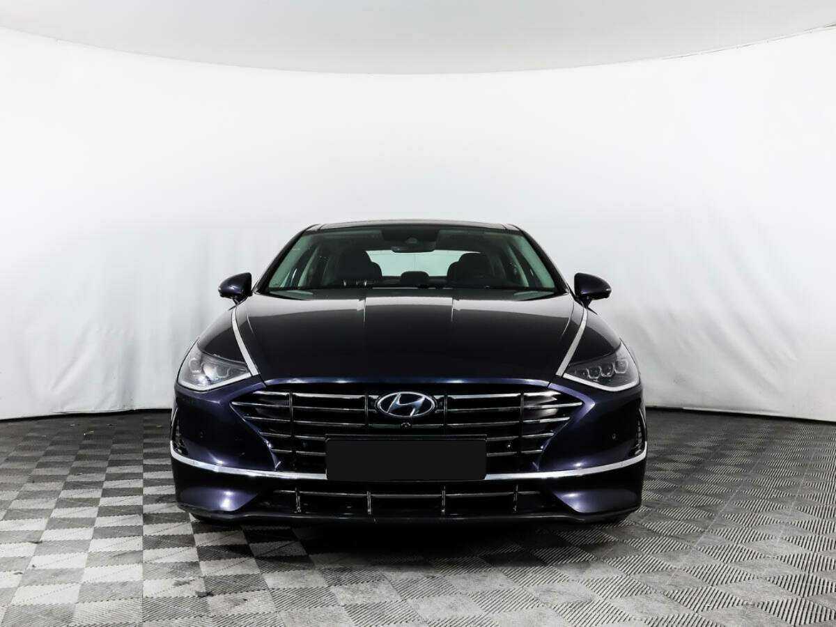 Hyundai Sonata с пробегом — 2019 год. Фото: #1